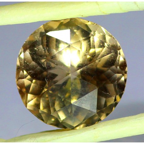 16.7 Carat 100% Natural Golden Topaz Gemstone Afghanistan Product No 0020