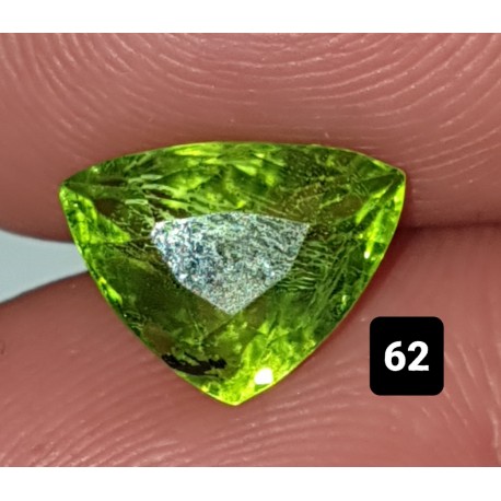 2.30 CT Green Peridot Gemstone Pakistan 0062