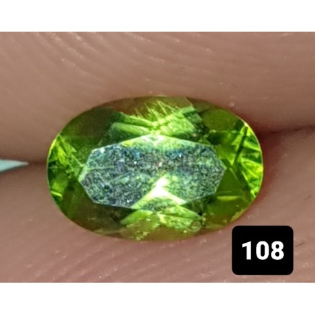 0.55 CT Green Peridot Gemstone Pakistan 0108