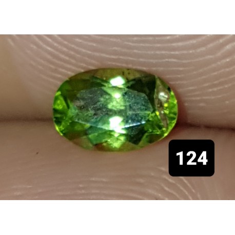 0.55 CT Green Peridot Gemstone Pakistan 0124