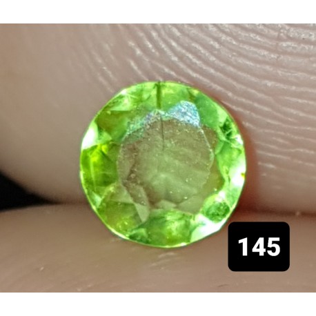 0.50 CT Green Peridot Gemstone Pakistan 0145