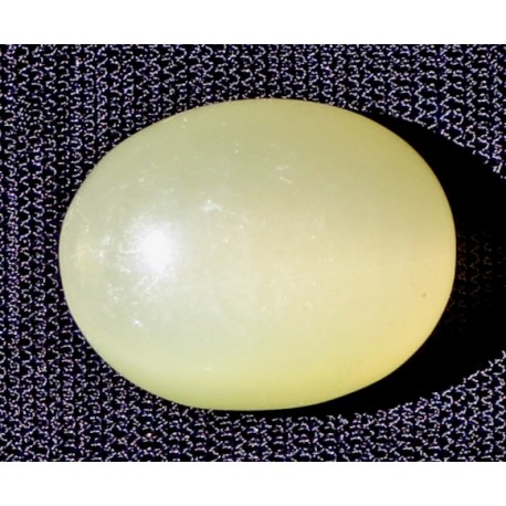 Yellowish Green 88 CT Onyx Oval Cut Gemstone  004