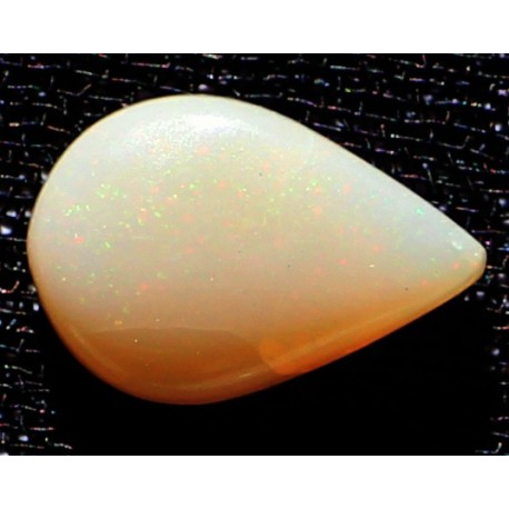 2.5 Carat 100% Natural White Opal Gemstone Ethiopia Ref: Product No 107