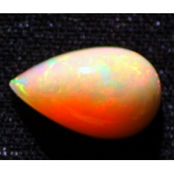 5.5 Carat 100% Natural White Opal Gemstone Ethiopia Ref: Product No 154