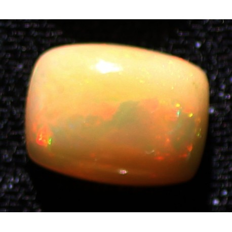 4 Carat 100% Natural White Opal Gemstone Ethiopia Ref: Product No 180