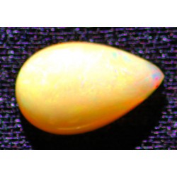 6 Carat 100% Natural White Opal Gemstone Ethiopia Ref: Product No 197