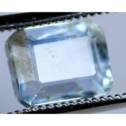 7 Carat 100% Natural Fluorite Gemstone  Ref: Product 038