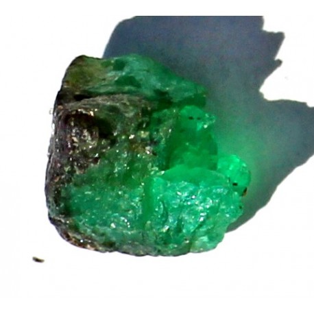 4.0 Carat 100% Natural  Rough Emerald Gemstone Afghanistan Ref: Product No 129